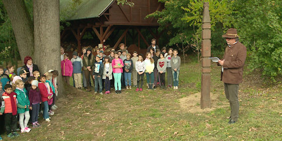 Gyerekekkel köszöntötték az erdészek Debrecen szívét - videó!
