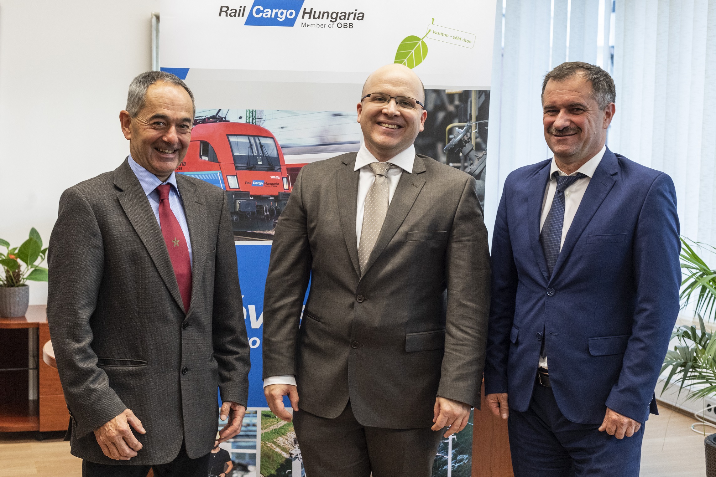 Stratégiai megállapodást kötött a Rail Cargo Hungaria Zrt. és a 22 állami erdőgazdaság