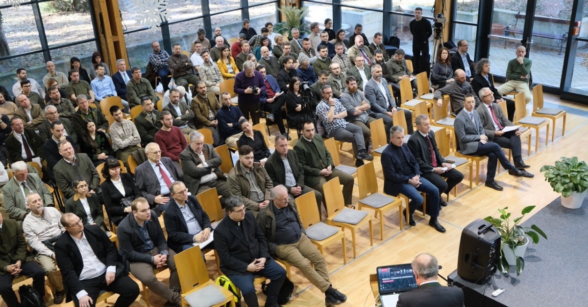 Kétnapos Erdészeti Tudományos Konferencia Sopronban - szekció és előadás videók