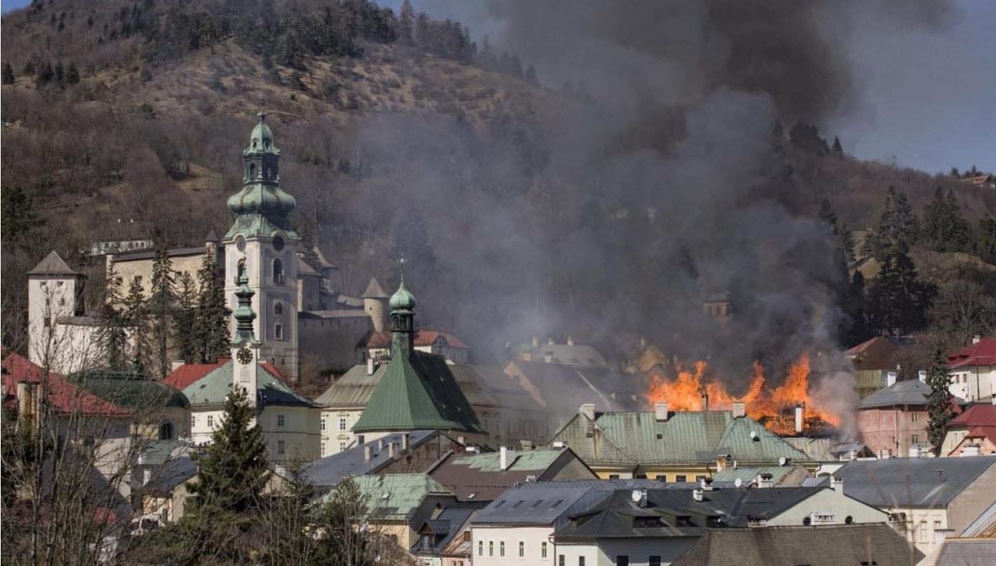 Tűzvész puszított Selmecbánya történelmi belvárosában