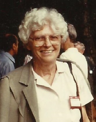 Dr. Mollay Jánosné Madas Gabriella